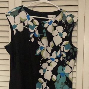 Woman’s Size 18 Black Dress